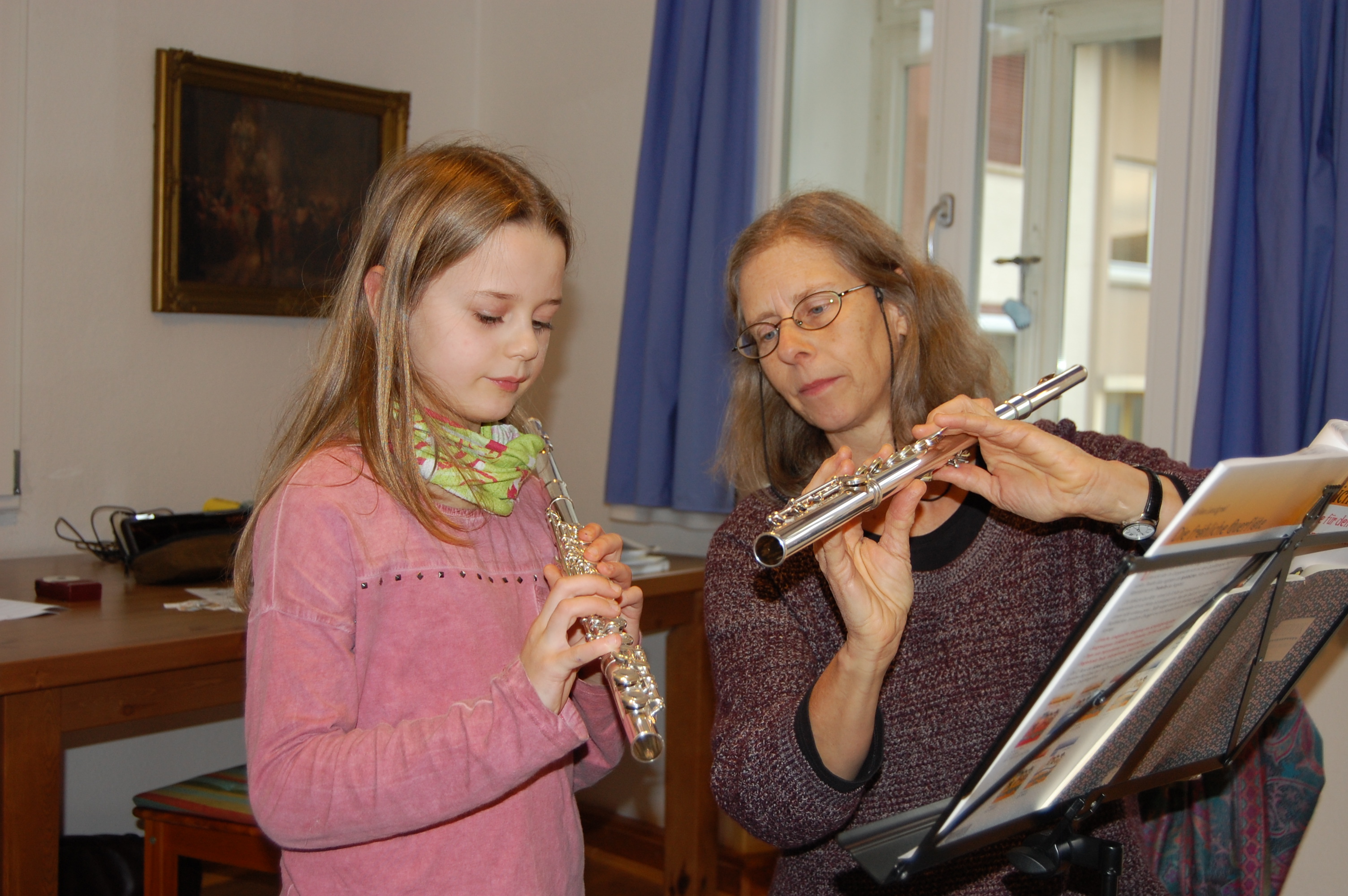 Kinder lernen Flöte