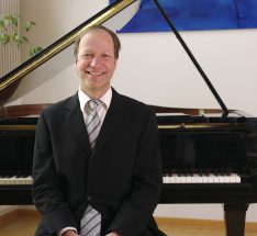 Karsten Krutz am Klavier